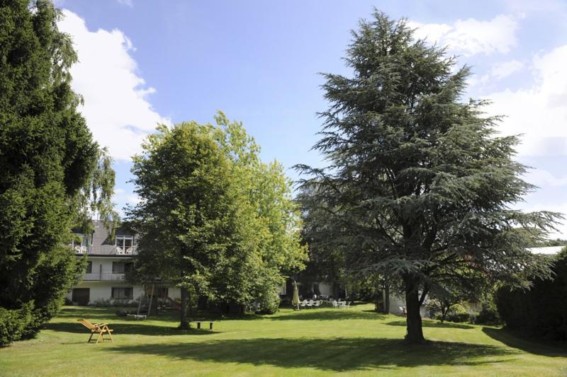 Hotel Zur Post Deudesfeld Exterior photo